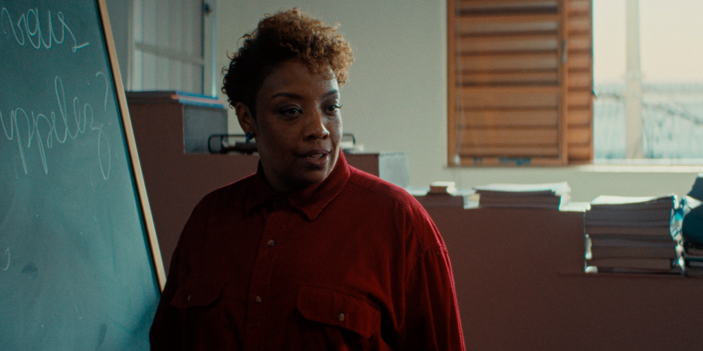 A PROFESSORA DE FRANCES | THE FRENCH TEACHER